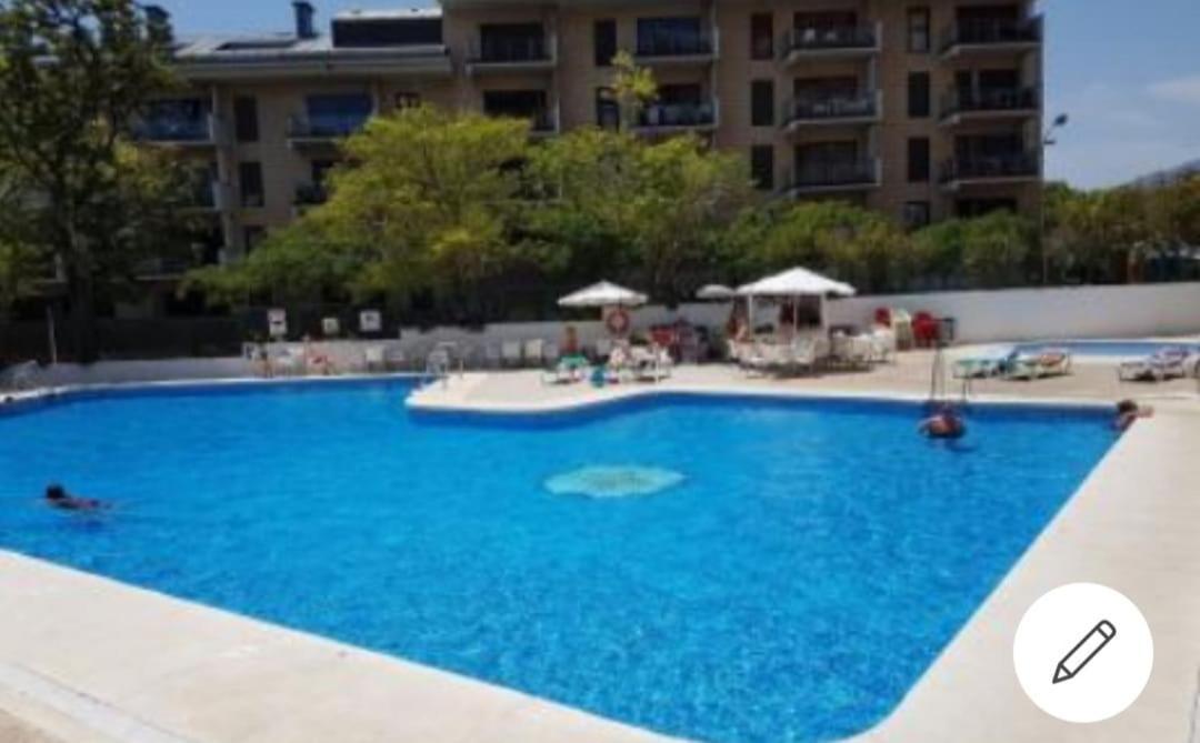 Apartamento Vacacional Costa Del Sol 贝纳尔马德纳 外观 照片